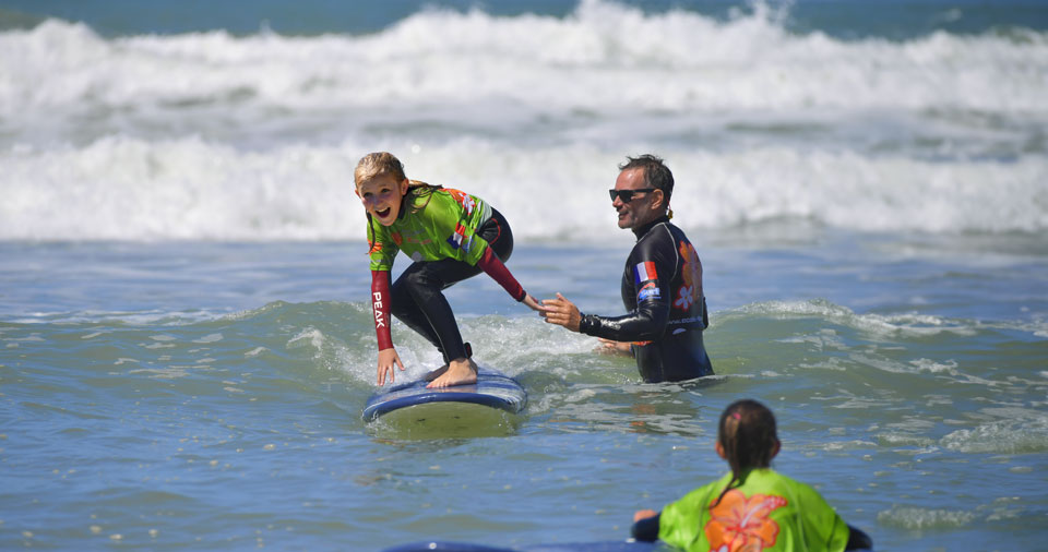 ecole de surf cote sauvage plage de la bouverie